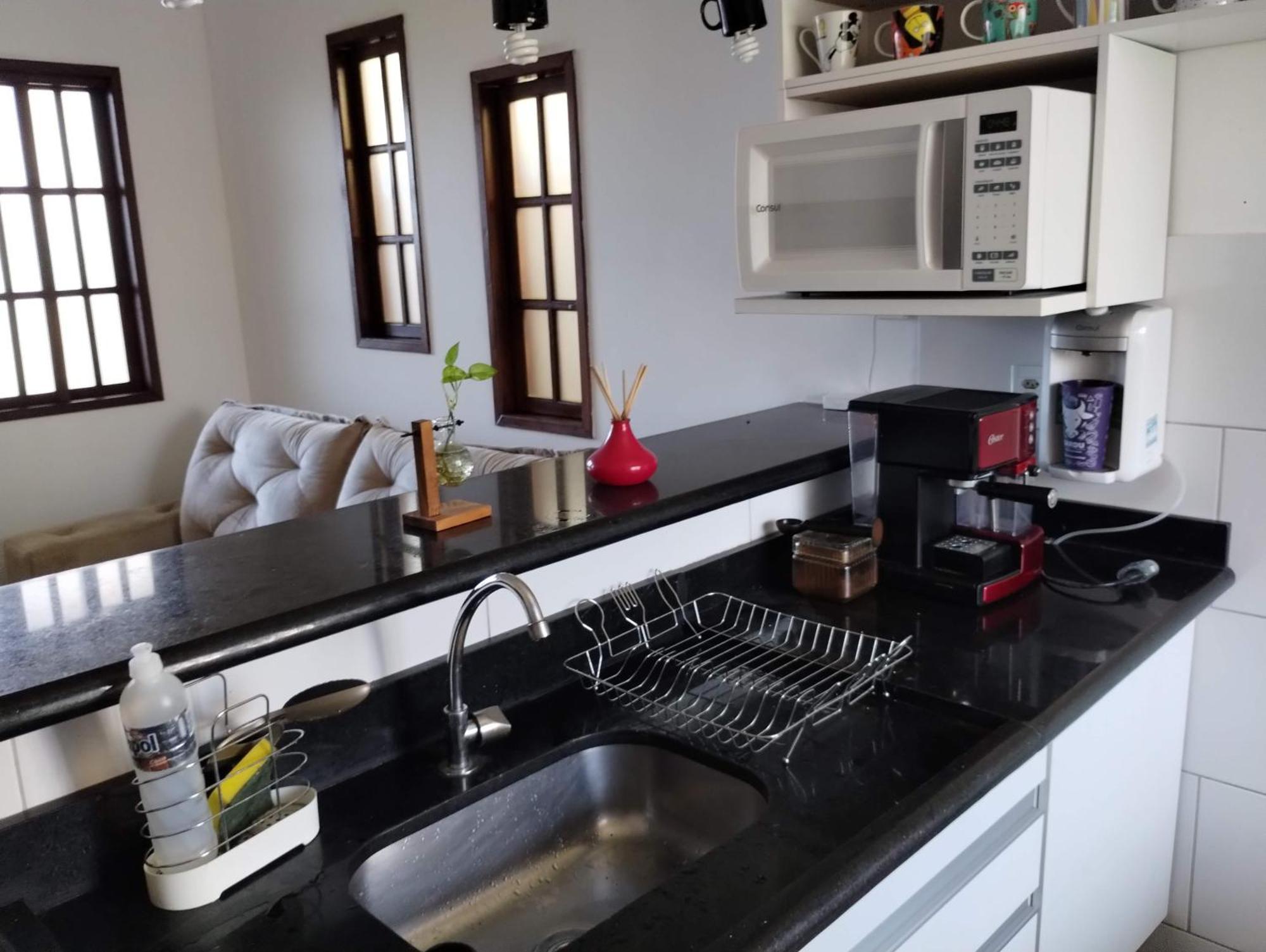 Casa 2 Qtos, Sendo Com Cama Queen Ar Condicionado
